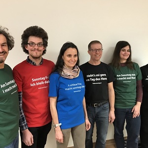 Die Sonntagsallianz mit neuen T-Shirts und Sprüchen